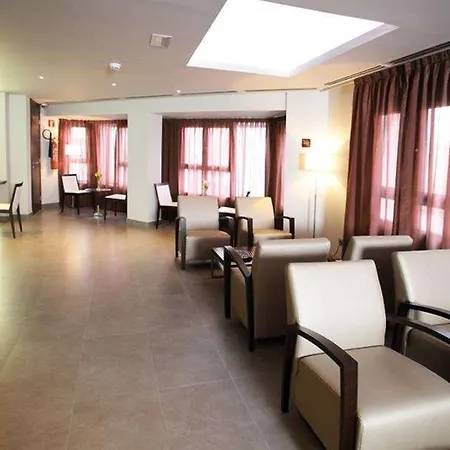 Madanis Liceo Hotel L'Hospitalet de Llobregat