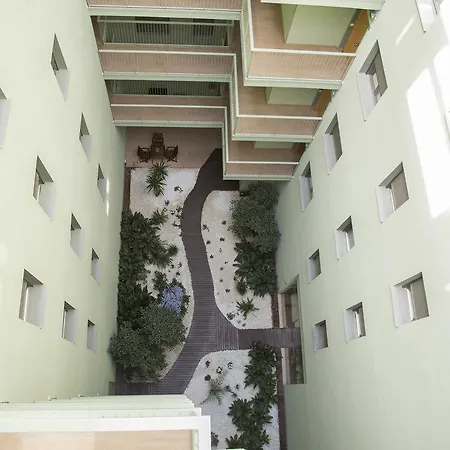 Aura Park Fira Bcn *