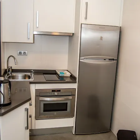 Turisticos Madanis Apartment L'Hospitalet de Llobregat