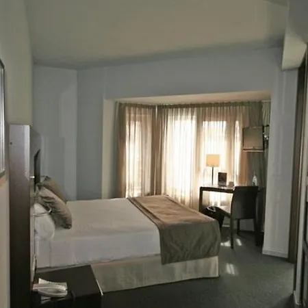 Hotel Madanis Liceo