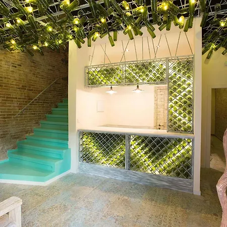 Apartment La Bodega L'Hospitalet de Llobregat