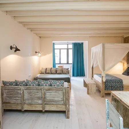 Apartment La Bodega L'Hospitalet de Llobregat