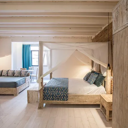 La Bodega Apartment *