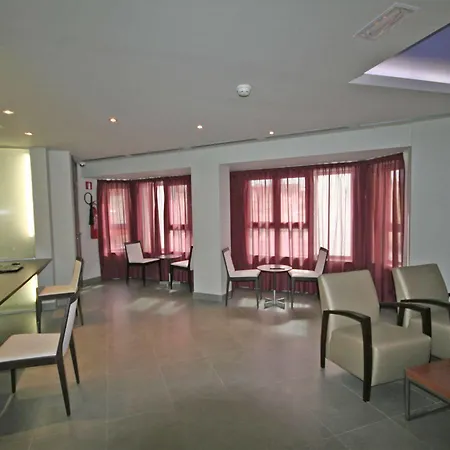 Hotel Madanis Liceo