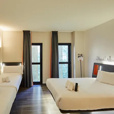Easyhotel Barcelona Fira Hotel L'Hospitalet de Llobregat