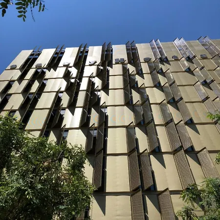 Easyhotel Barcelona Fira Hotel 2*