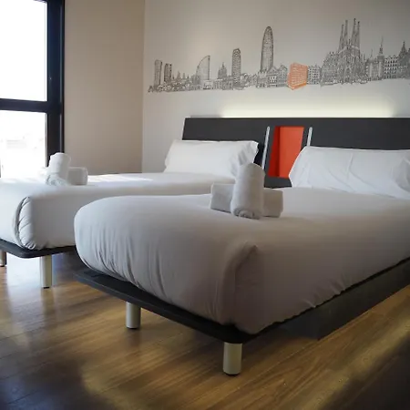 Easyhotel Barcelona Fira 2* L'Hospitalet de Llobregat