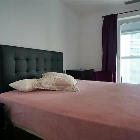 Fira Gran Via - Barcelona4seasons Apartment *