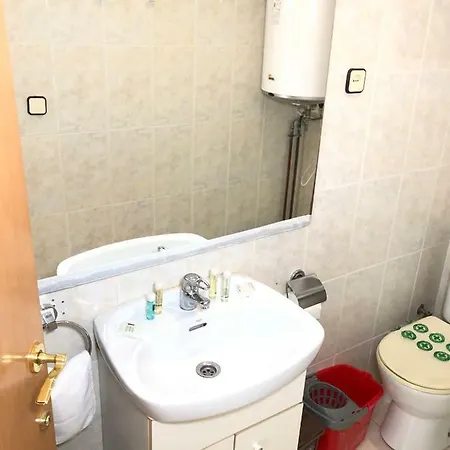 New! For 3 People Near Fira Gran Via Apartamento