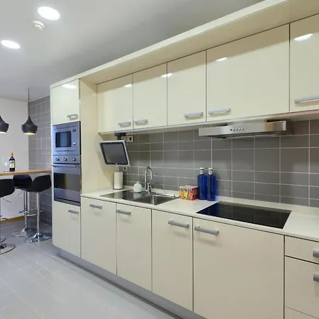 Apartment Plaza Europa Fira Gran Via *
