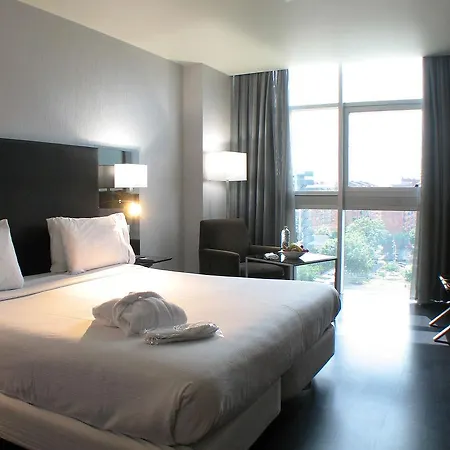 Hotel Ac Som By Marriott 4*