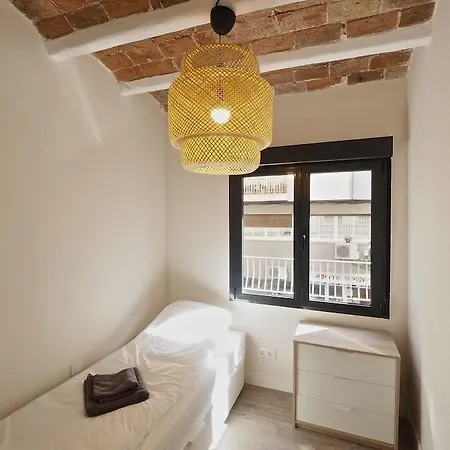 Olala Modern Catalan L'Hospitalet de Llobregat