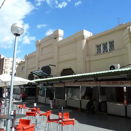 Sunny Atic With Terrace - Close To Camp Nou And Bcn Fair Apartment
