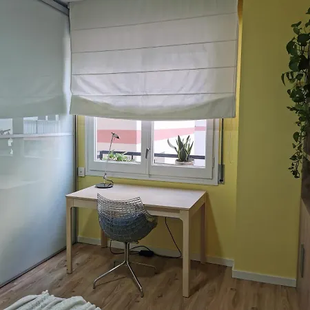 Homestay Dos Dobles En Apartamento Confortable *