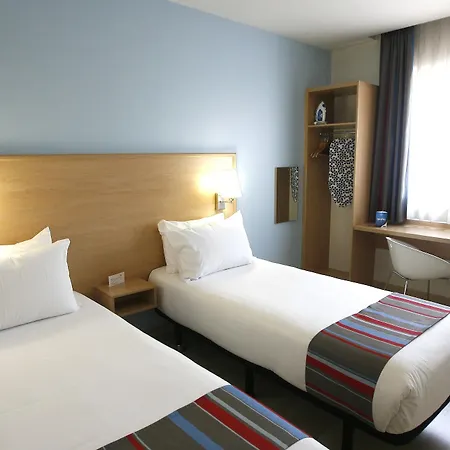 Travelodge Barcelona Fira L'Hospitalet de Llobregat