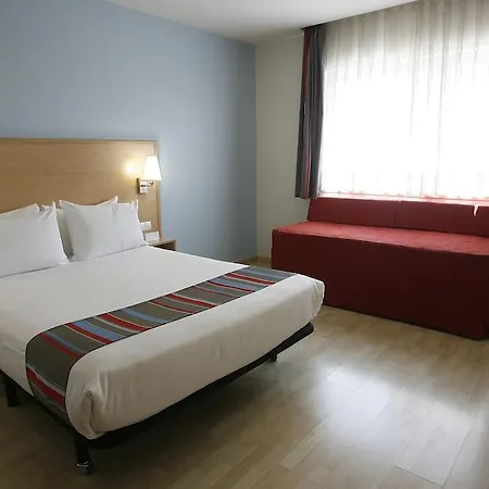 Travelodge Barcelona Fira L'Hospitalet de Llobregat