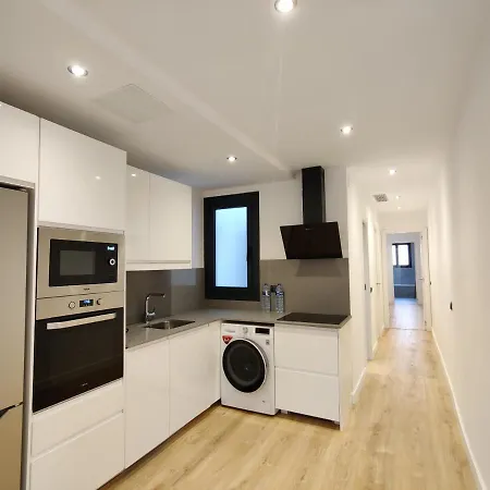 Stylish Camp Nou Apartment *