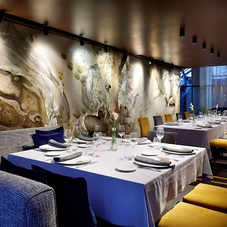 Hyatt Regency Barcelona Tower 5* L'Hospitalet de Llobregat