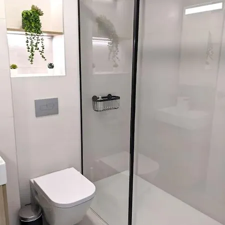 Fira 9 A 1min Del Metro Y Centro 15min Apartamento *