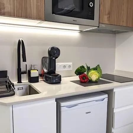 Apartamento Fira 9 A 1min Del Metro Y Centro 15min *