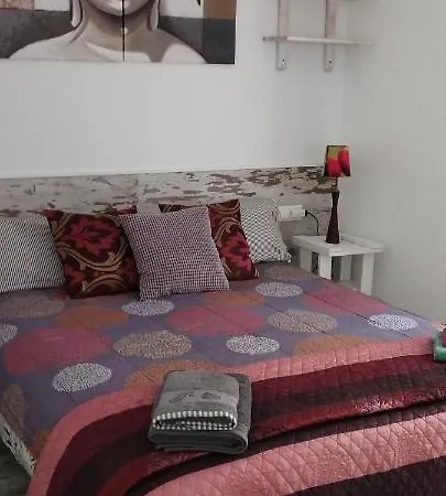 Fira Bcn Camp Nou Apartamento *