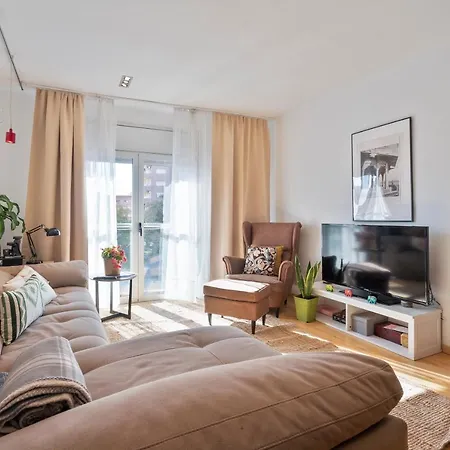 Bcn: ¡exclusivos Y Cerca Del Camp Nou! Apartamento *