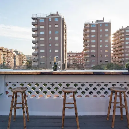 Apartamento Bcn: ¡exclusivos Y Cerca Del Camp Nou! *
