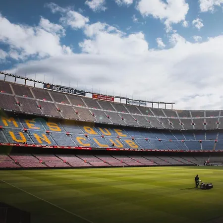 Bcn: ¡exclusivos Y Cerca Del Camp Nou! Apartamento *