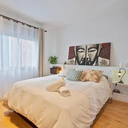 Bcn: ¡exclusivos Y Cerca Del Camp Nou! Apartamento L'Hospitalet de Llobregat