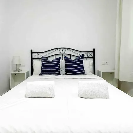 @hostourist Bcn Fira Granvia Plaza Europa-justicia Apartment L'Hospitalet de Llobregat
