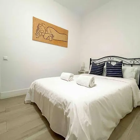 Apartment @hostourist Bcn Fira Granvia Plaza Europa-justicia L'Hospitalet de Llobregat