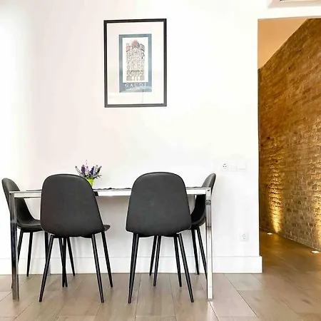 @hostourist Bcn Fira Granvia Plaza Europa-justicia Apartment L'Hospitalet de Llobregat