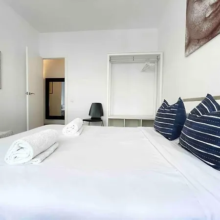 @hostourist Bcn Fira Granvia Plaza Europa-justicia Apartment
