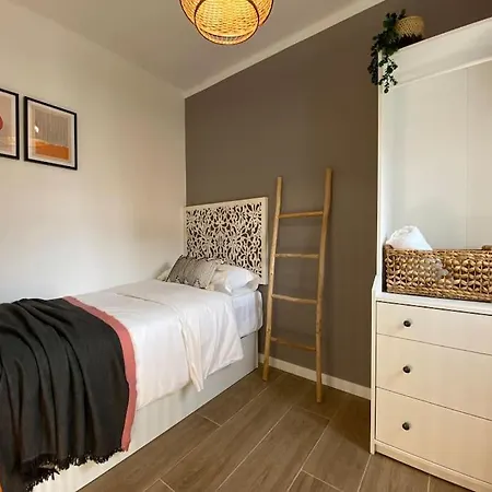 'walk To Camp Nou' Stylish 3bd Smart Tv Wifi * L'Hospitalet de Llobregat