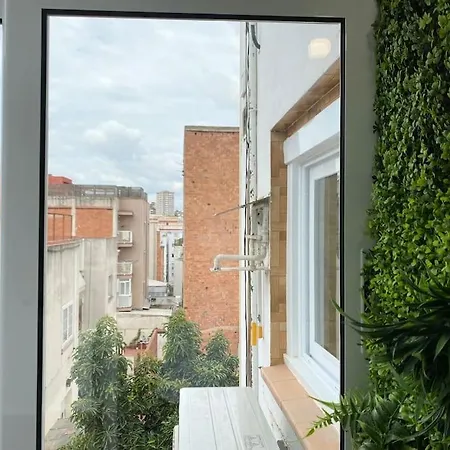 'walk To Camp Nou' Stylish 3bd Smart Tv Wifi * L'Hospitalet de Llobregat