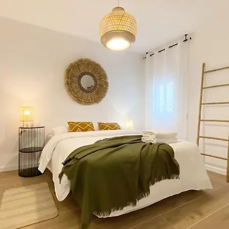 'walk To Camp Nou' Stylish 3bd Smart Tv Wifi L'Hospitalet de Llobregat