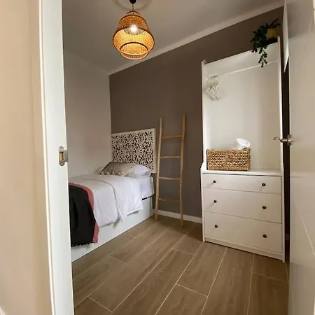 'walk To Camp Nou' Stylish 3bd Smart Tv Wifi * L'Hospitalet de Llobregat