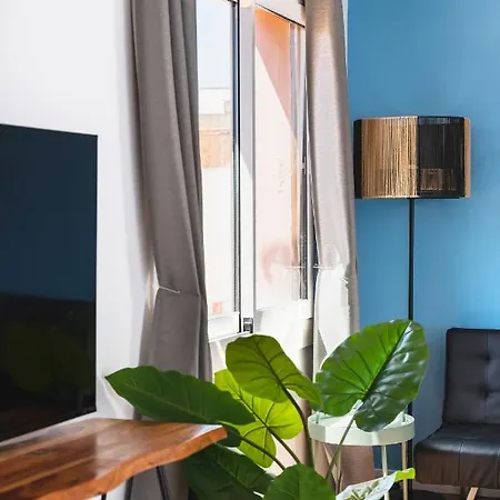 Caliu Barcelona - Camp Nou Apartment *