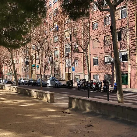 New! For 3 People Near Fira Gran Via L'Hospitalet de Llobregat