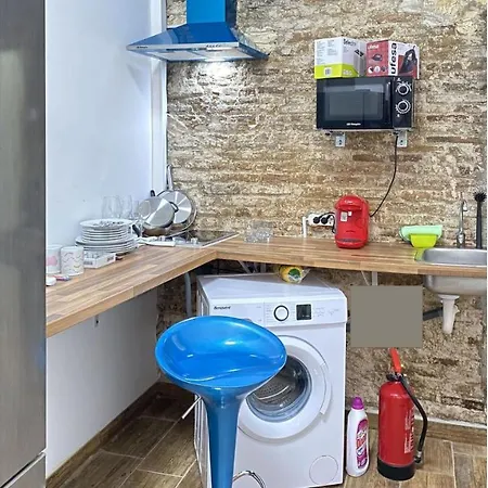 Camp Nou & Fira Business Lofts Aparthotel