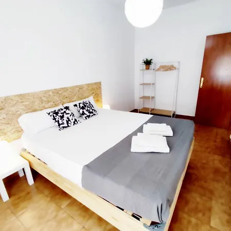 Amplio Con Terraza L'Hospitalet de Llobregat