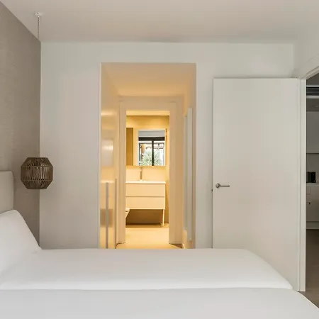 Europa Apartment *
