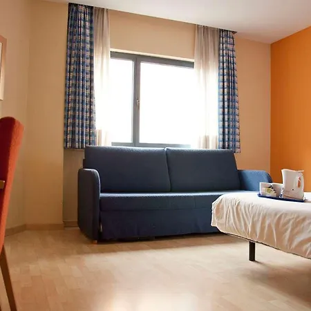 Travelodge Barcelona Fira Hotel