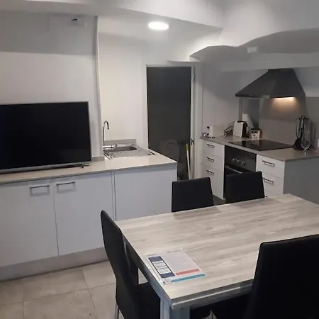 Cozy With Terrace Ariqus * L'Hospitalet de Llobregat