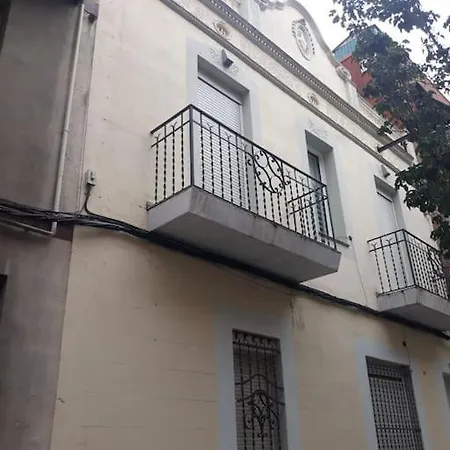 Spacious With Terrace Ariqus *