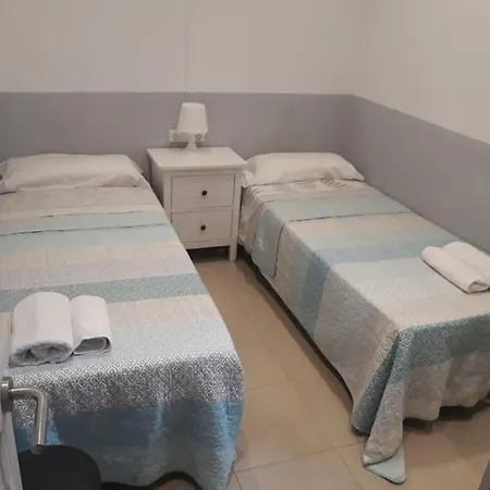Spacious With Terrace Ariqus * L'Hospitalet de Llobregat