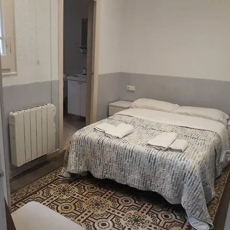 Spacious With Terrace Ariqus L'Hospitalet de Llobregat