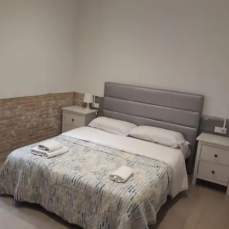 Spacious With Terrace Ariqus Apartment L'Hospitalet de Llobregat