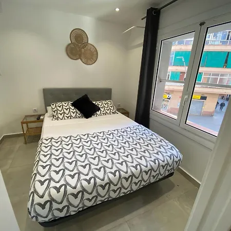 Apartment Con Bano Privado Frente Al Metro L5 Barcelona-hospitalet