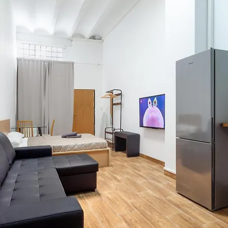 Aparthotel Camp Nou & Fira Business Lofts L'Hospitalet de Llobregat